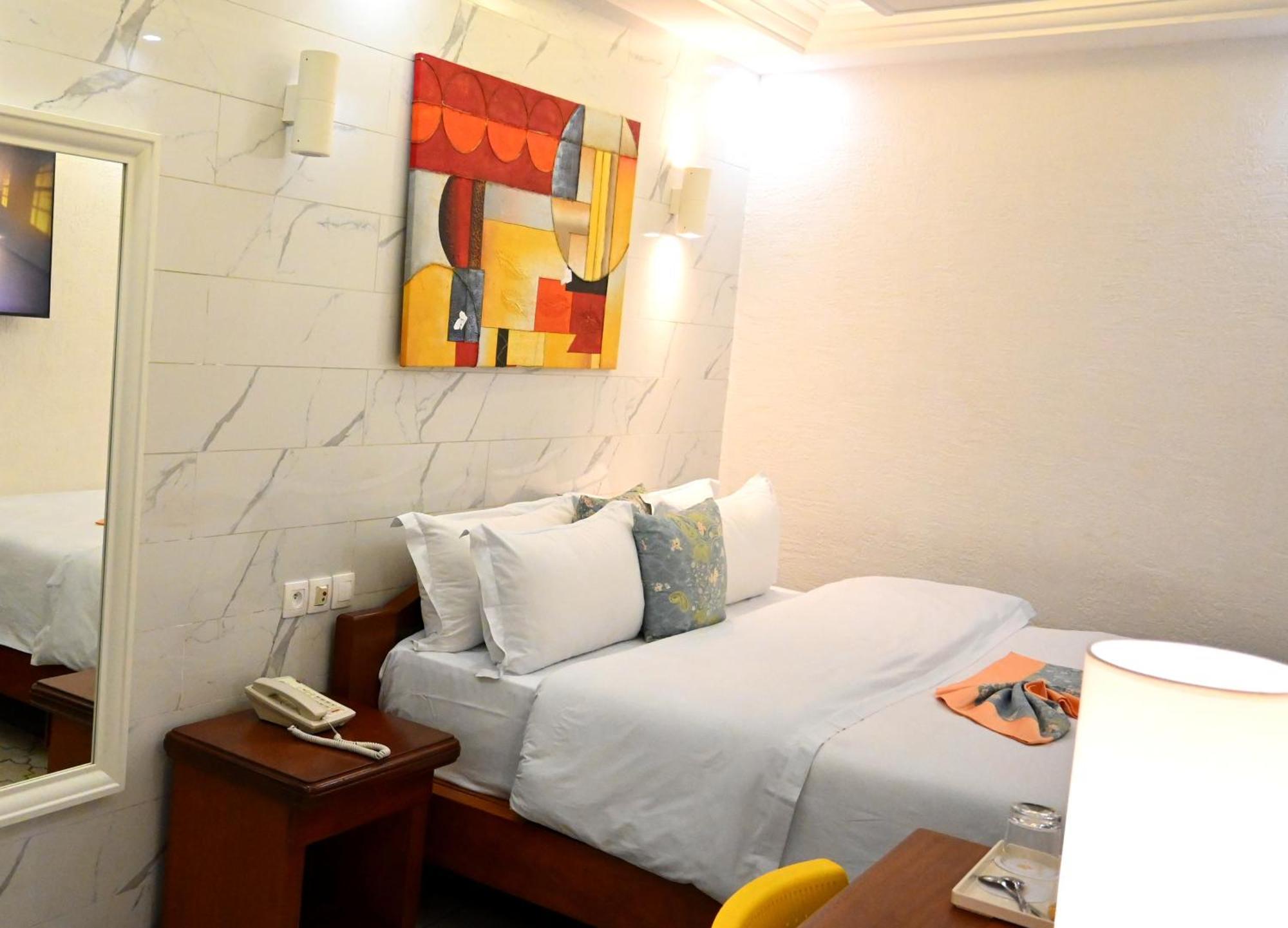 Grand Hotel Akwa Douala Exterior foto