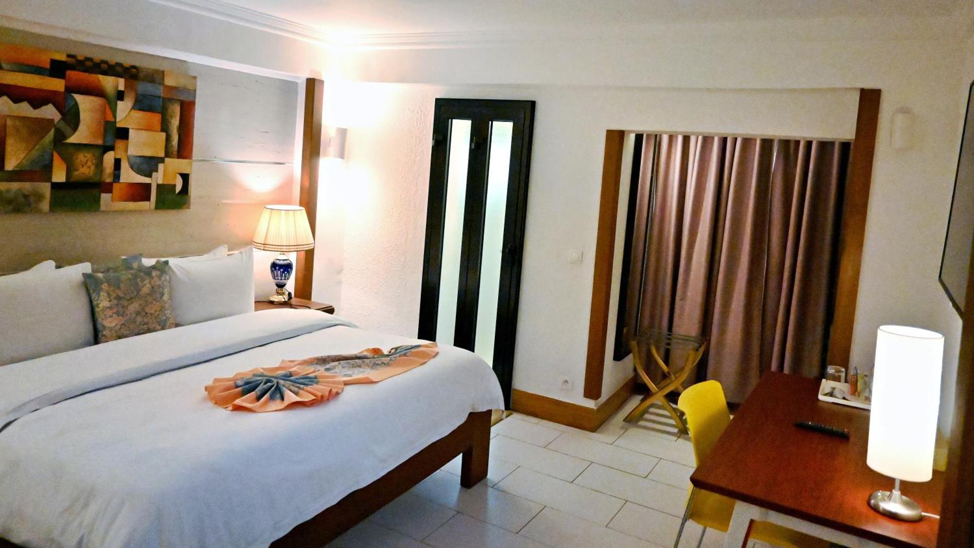 Grand Hotel Akwa Douala Exterior foto